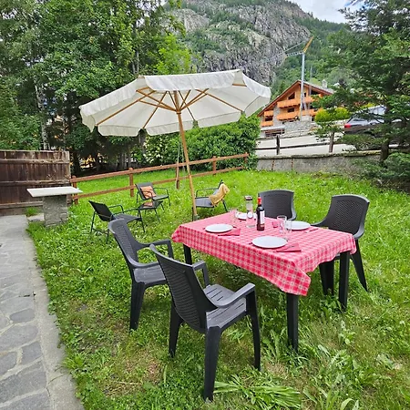 Accogliente Casa Con Giardino קורמאיור